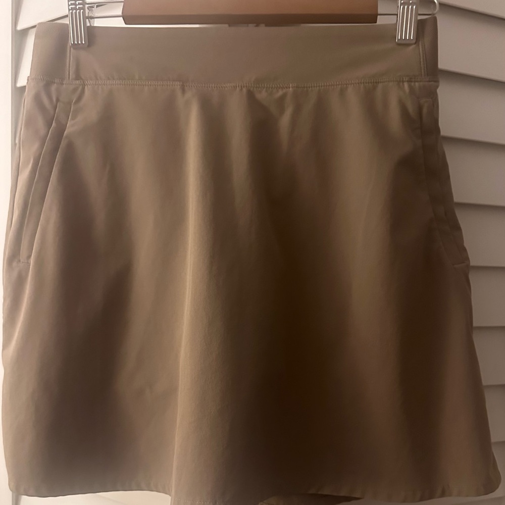 Athleta Beige Skirt